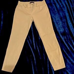 Skinny khaki size 8 the limited is the brand